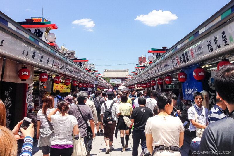 visitors walking on Nakamise Shopping Street